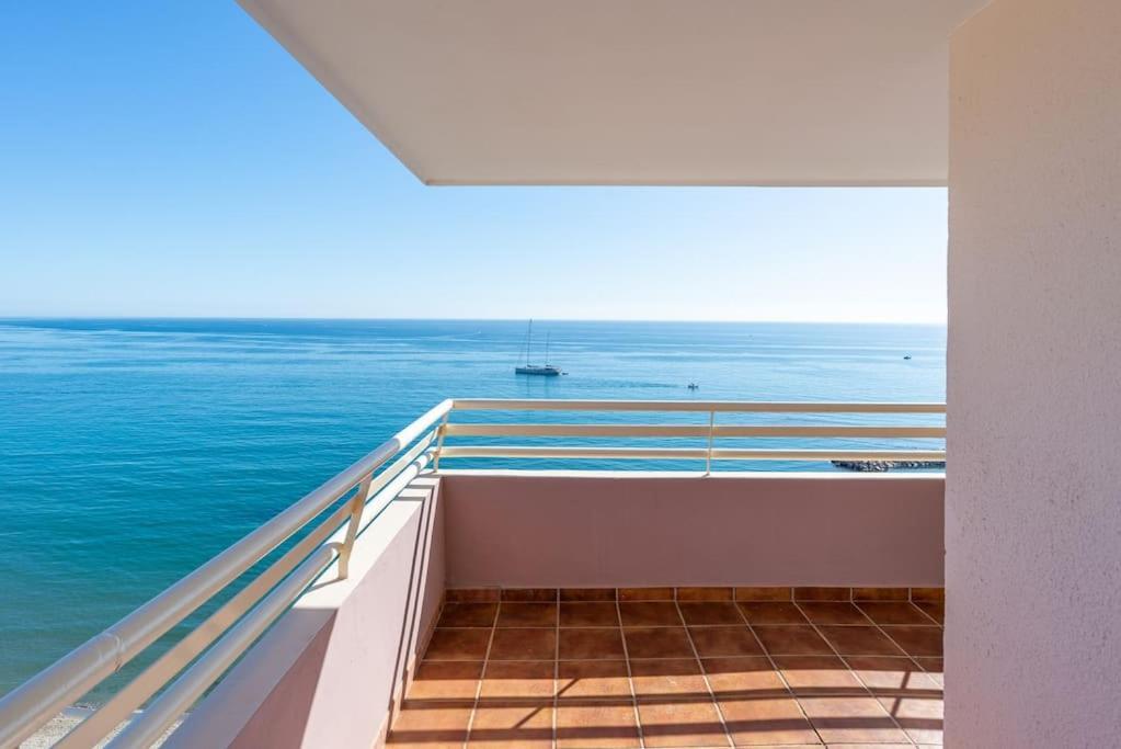 Fuengirola The Boat Exterior foto